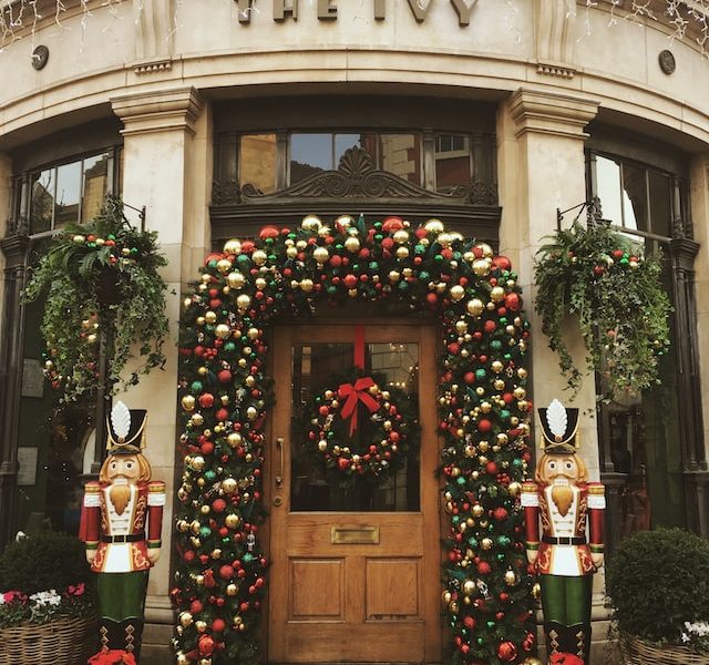 Spring Wreaths – Front and In Door Decor