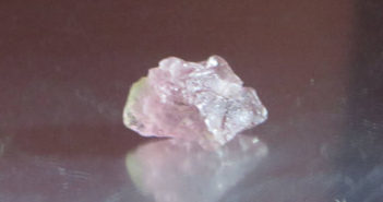 20-45-cts-tourmaline-mineral-rock-natural-pink-rock-rough-stone-rock-rare-gemstone-rock-gemstones-pink-gemstone-rock-specimen-mineral-351x185-1975584