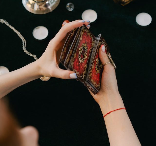 A Tarot Card Reader That Holds Nothing Back!